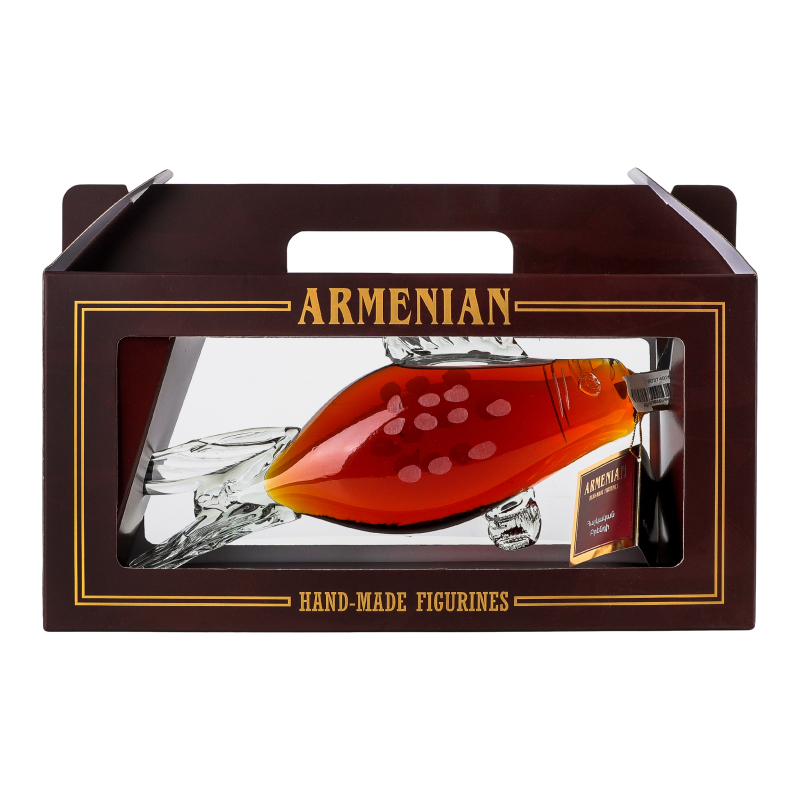 Коньяк Вірменський 0,5л 5* Риба сув 40%