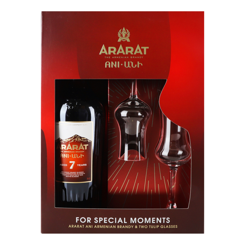 Коньяк АрАрАт 0,7л 7* Ані 40% + 2Бокала